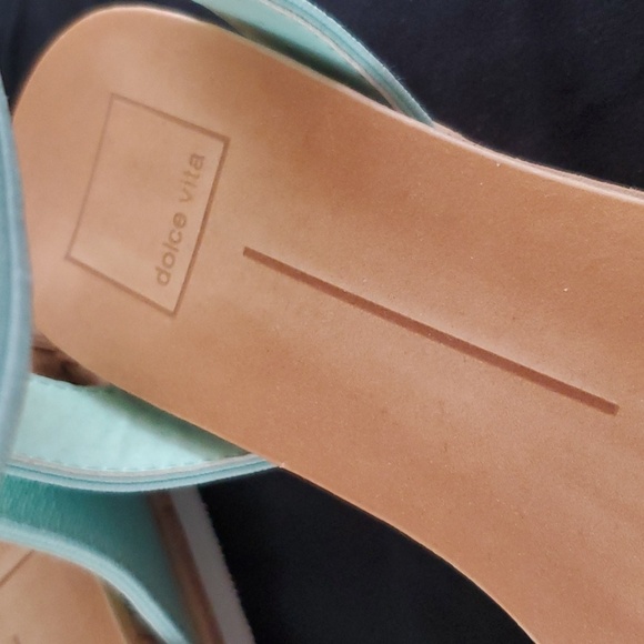 Dolce Vita Sandals 7.5 M - Picture 2 of 3